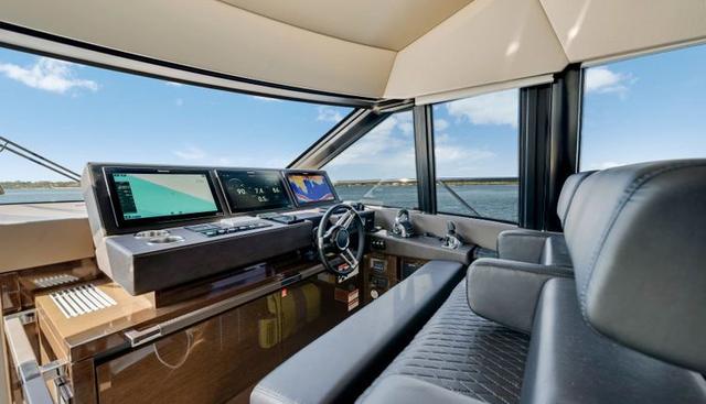 TO LIFE yacht for sale 22