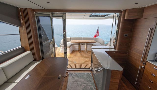 Aura yacht for sale 28