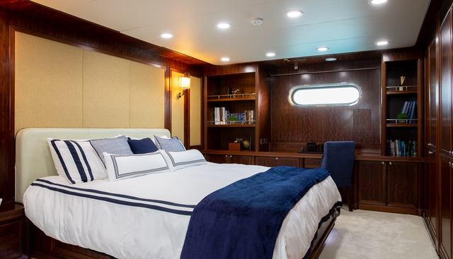BEYOND CAPRICORN yacht for sale 15
