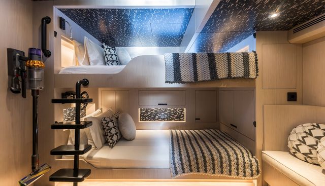 VANGUARD yacht for sale 25