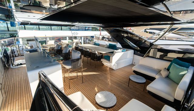 FAMILY SPIRIT yacht for sale 20