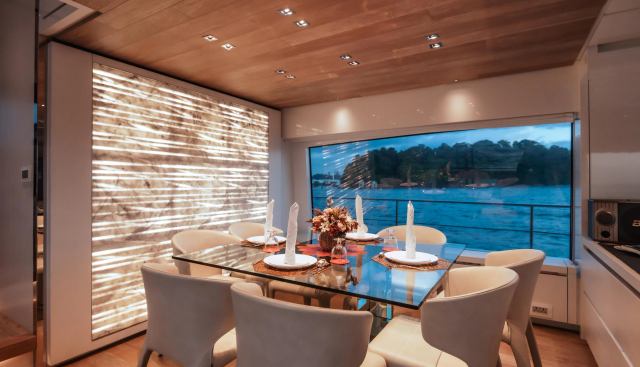 TNT Leisure yacht for sale 9