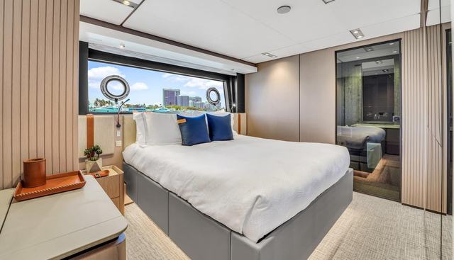 AURORA yacht for sale 34