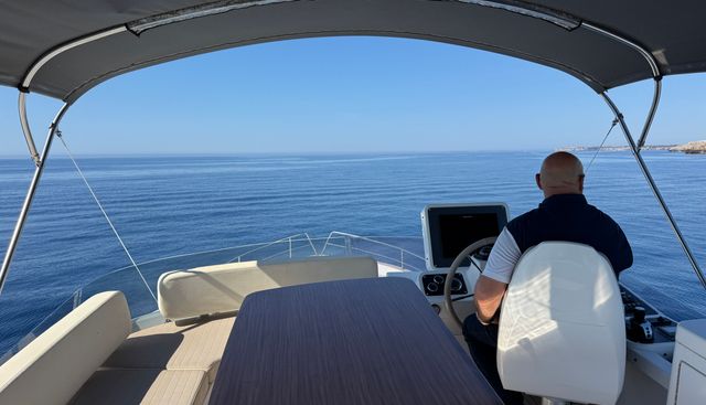 noname yacht for sale 10