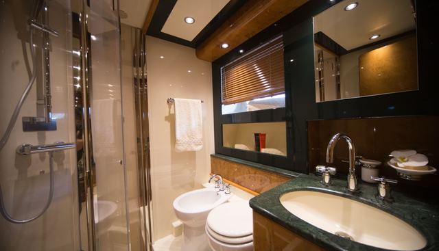 Zia Canaia yacht for sale 22