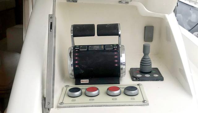 Mi Amore yacht for sale 23
