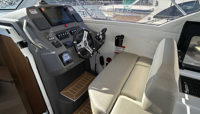 noname yacht for sale 15