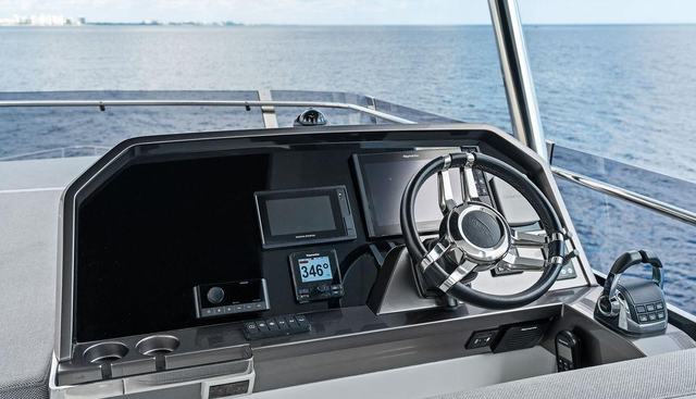 Triple T yacht for sale 35