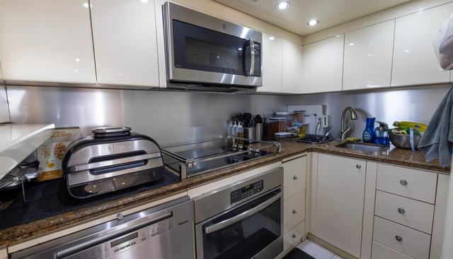 noname yacht for sale 22