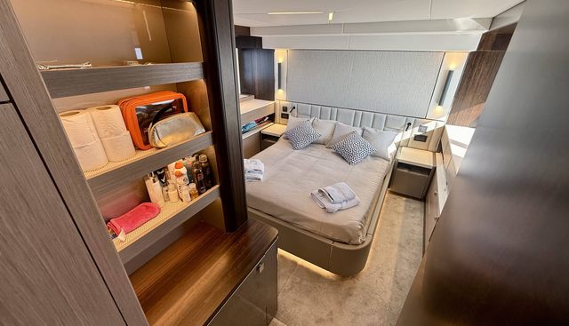 noname yacht for sale 37