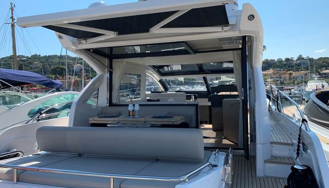 SUNSEEKER PREDATOR 50 yacht for sale 7