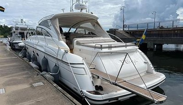Flinga yacht for sale 8