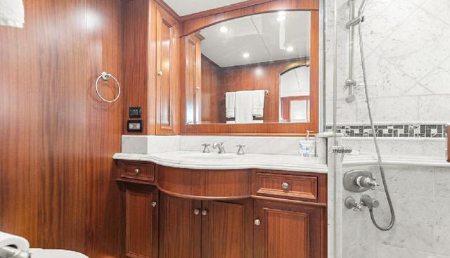 SEAS TO SEE yacht for sale 23