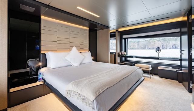 STILE DI VITA yacht for sale 17