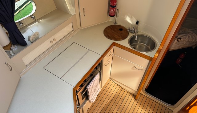 Crystal Blue yacht for sale 32