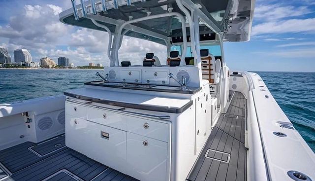 DREAM CHASER yacht for sale 14