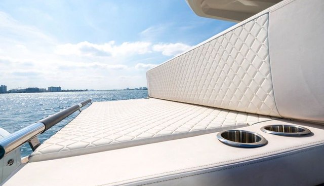 noname yacht for sale 30