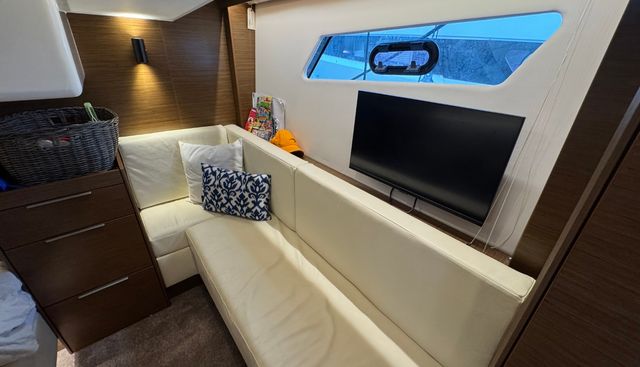 Dirham yacht for sale 25