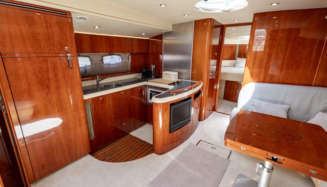 Panda yacht for sale 19