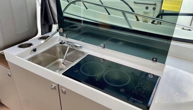 noname yacht for sale 30