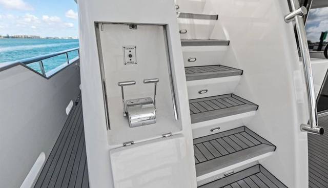 Aleniel yacht for sale 18