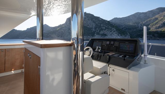 QM yacht for sale 32