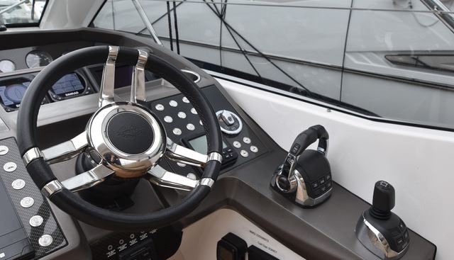 VOLANTIS yacht for sale 19