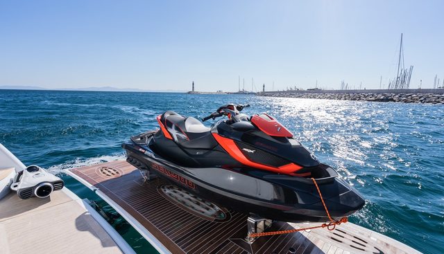 STELLA FIERA yacht for sale 52