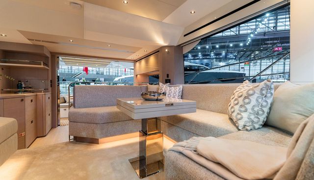 4532656 yacht for sale 24