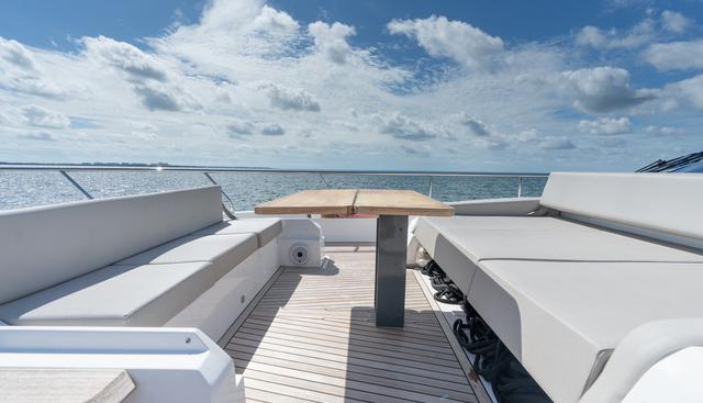 2024 Ferretti 720 yacht for sale 24