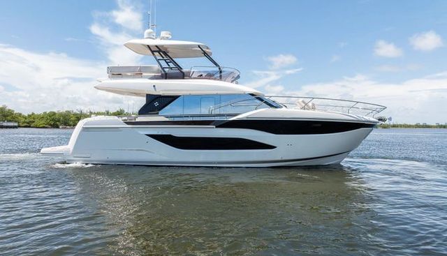 F4.9 yacht for sale 5