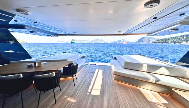 Carat yacht for sale 3