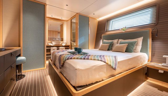 noname yacht for sale 43