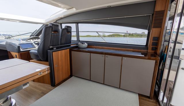 noname yacht for sale 14