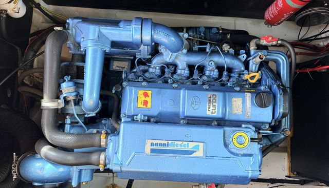 Moggy yacht for sale 14