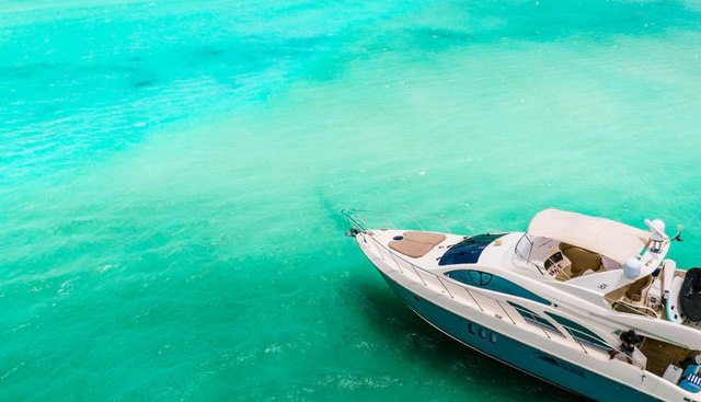 BELLE yacht for sale 14