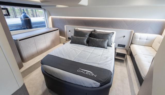 GN480FLY yacht for sale 3