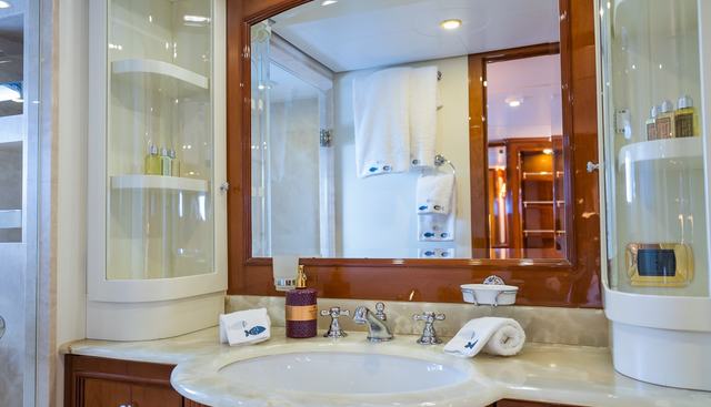 Stella Fiera yacht for sale 43