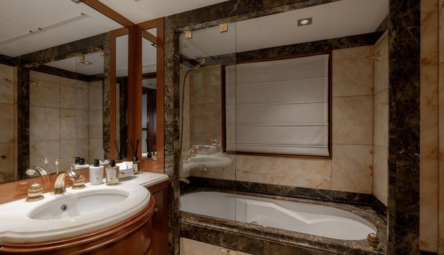 Emir yacht for sale 17