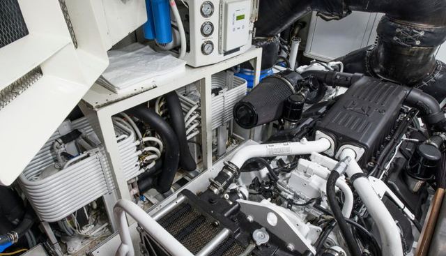 FOOTLOOSE yacht for sale 58