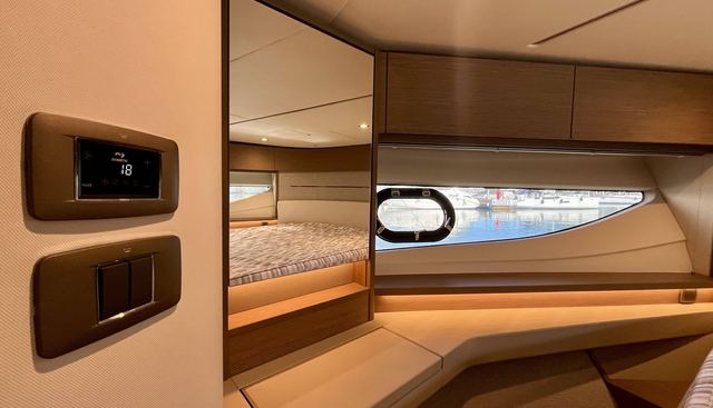 noname yacht for sale 35