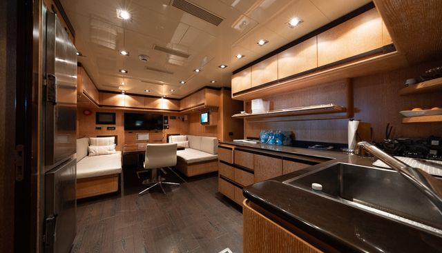 HERAKLES yacht for sale 32