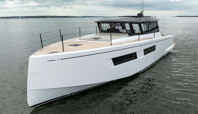 PRGT52 yacht for sale 125