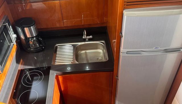 AS394 yacht for sale 17