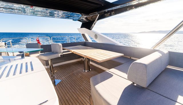 BELLA GEE yacht for sale 9