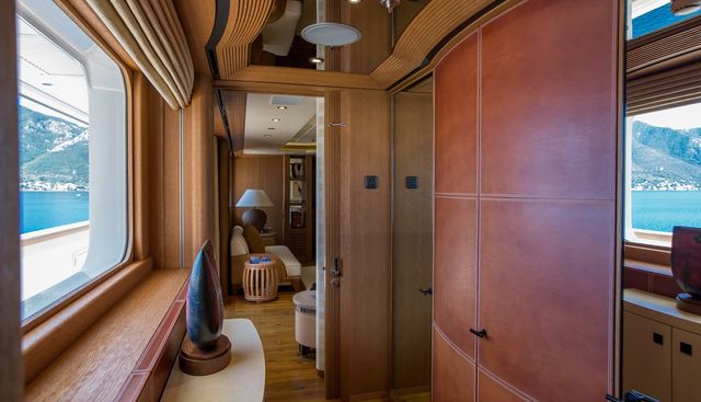 PELORUS yacht for sale 18