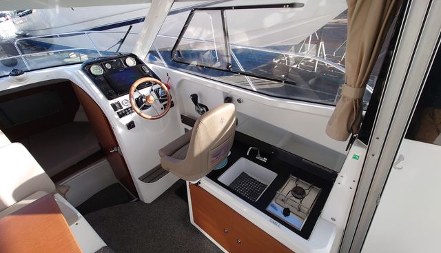 Dream Catcher yacht for sale 8