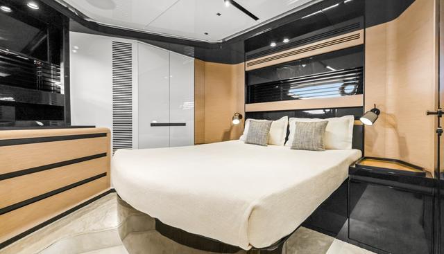 YB yacht for sale 12