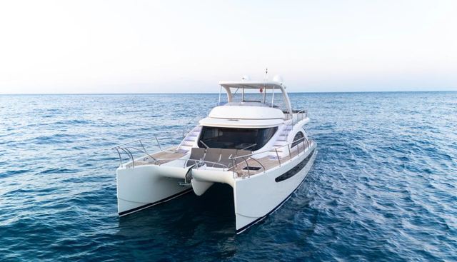 013 yacht for sale 32