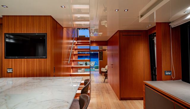 SANLORENZO SX 88 M&M yacht for sale 14